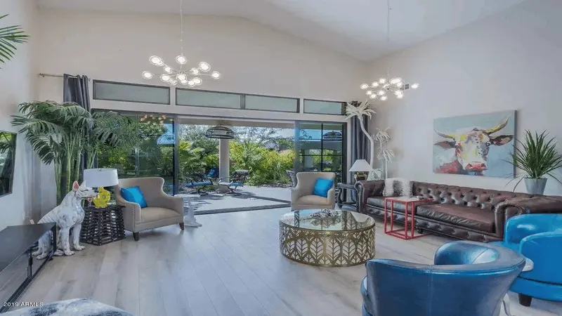 purpose-healing-center-drug-and-alcohol-rehab-living-room